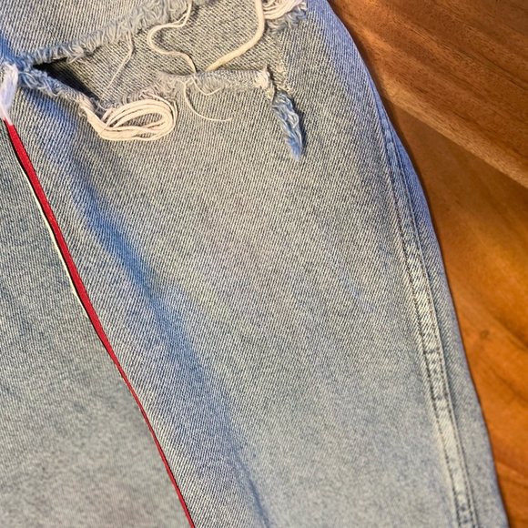 Top Shop Distressed Ripped Striped Jeans - Picture 4 of 9